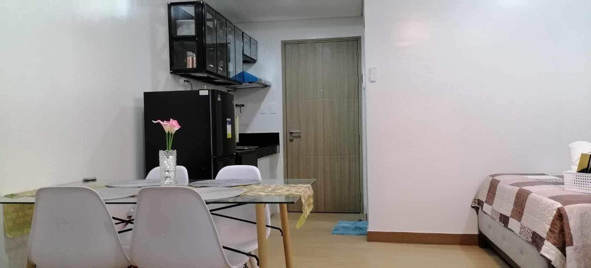 J & F Homestay - Cavite, Philippines Trece Martires Exterior foto