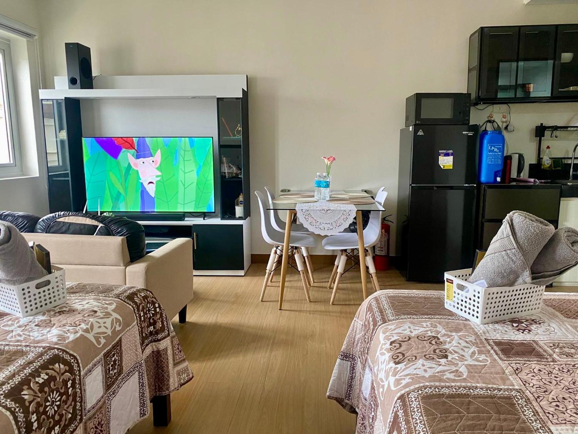 J & F Homestay - Cavite, Philippines Trece Martires Exterior foto